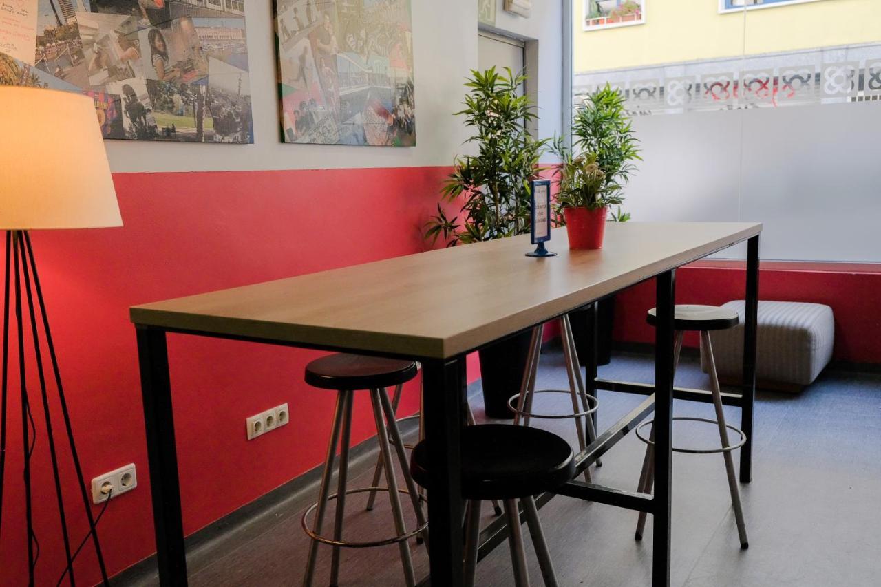 Hellobcn Youth Hostel Барселона Екстериор снимка